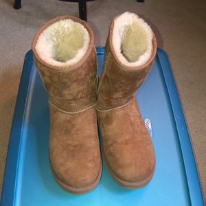 Brown UGGS
